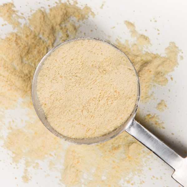 Freeze-dried mango powder, 500 g.