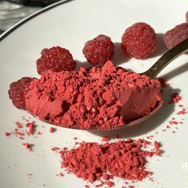 Freeze-dried raspberry powder, 500 g.